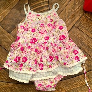 Sweet Honey Violet Carnations Belle Bubble 2T